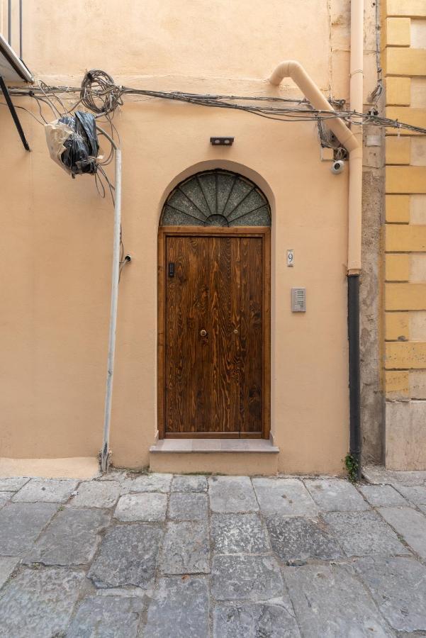 Zyz Room - Alle Spalle Del Teatro Massimo Palermo Exterior foto